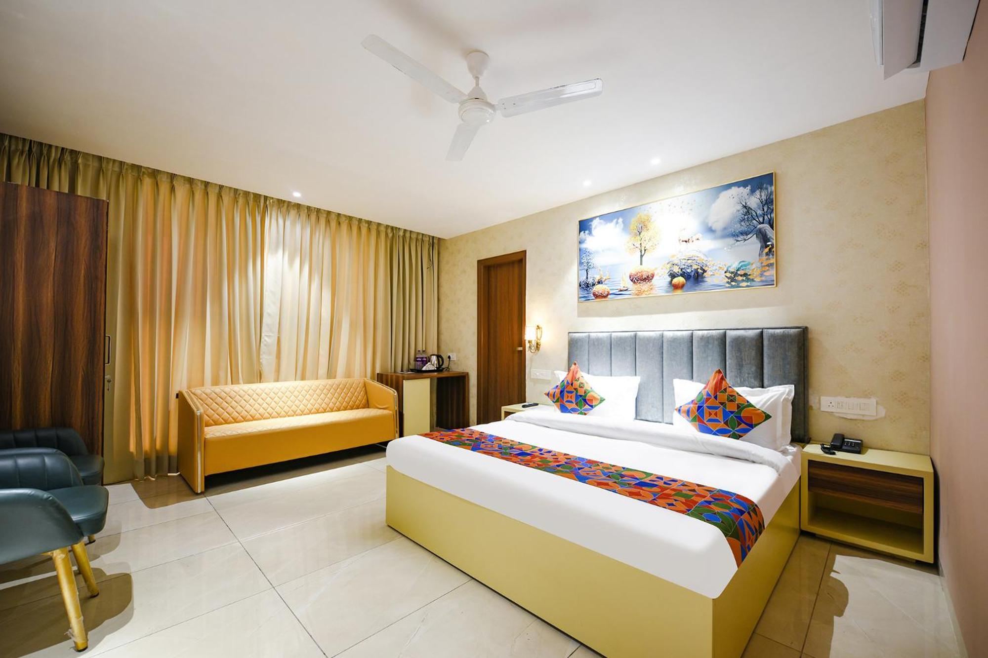 לודהיאנה Fabhotel Supreme Suites מראה חיצוני תמונה